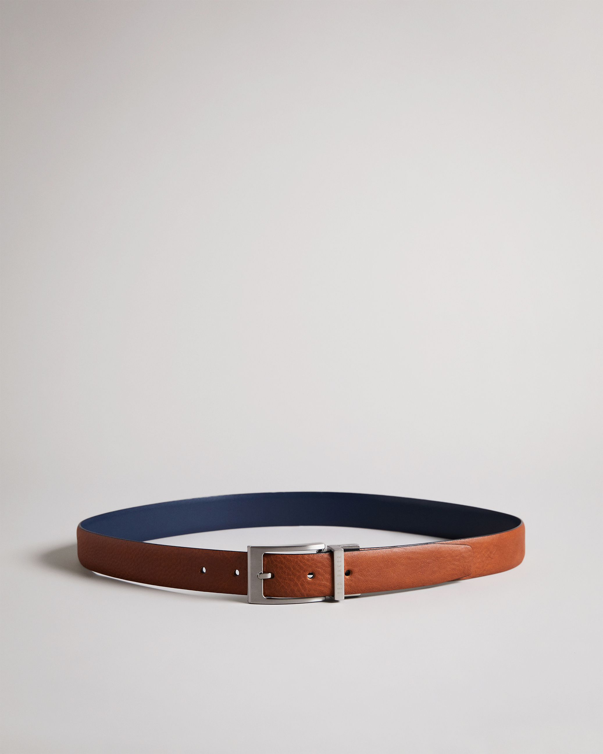 Visita lo Store di Ted BakerTed Baker Crafti Smart Leather Reversible Belt Cintura Uomo 