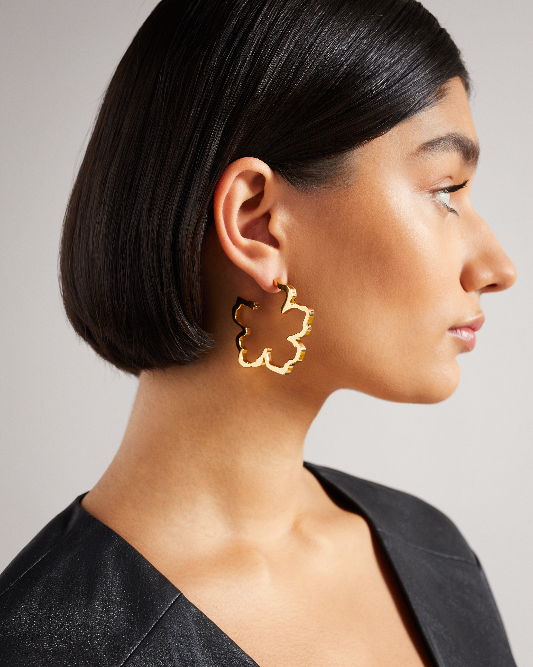 $45 Ted Baker Rose Gold Tone Crystal Blossom Stud Earrings TB12 