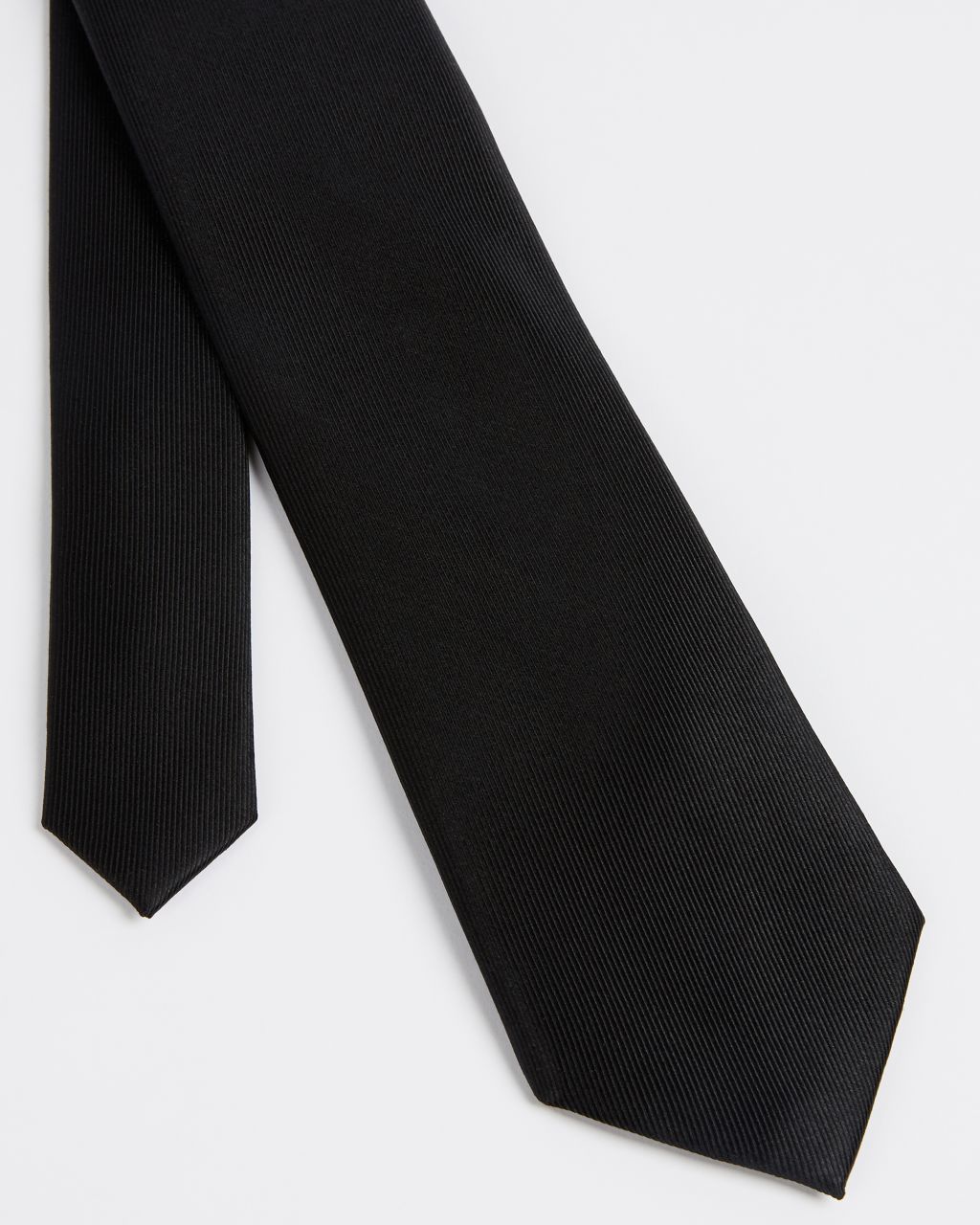 Ted Baker Men's Twill Silk Tie in Black, Blula