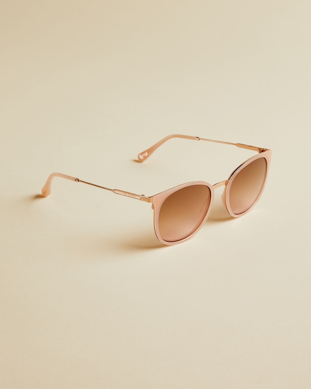 Medium Round Sunglasses