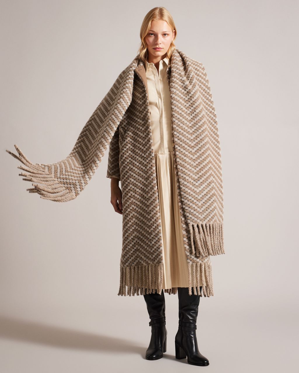 Women's Oversized Twill Knit Scarf Coat in Camel, Jilliya, Wool product