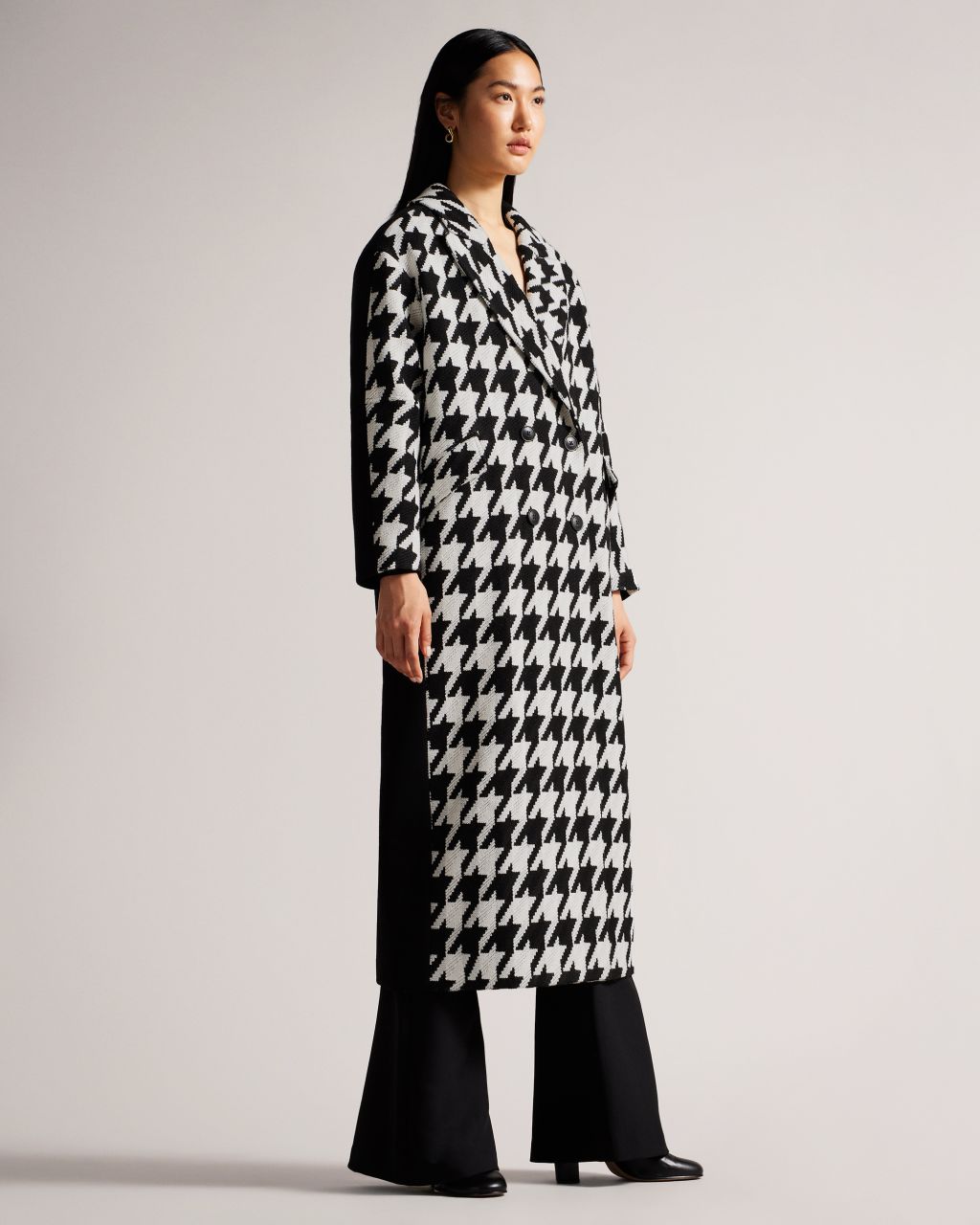 Ted Baker Women's Houndstooth Midi City Coat In Black, Cabot, Wool