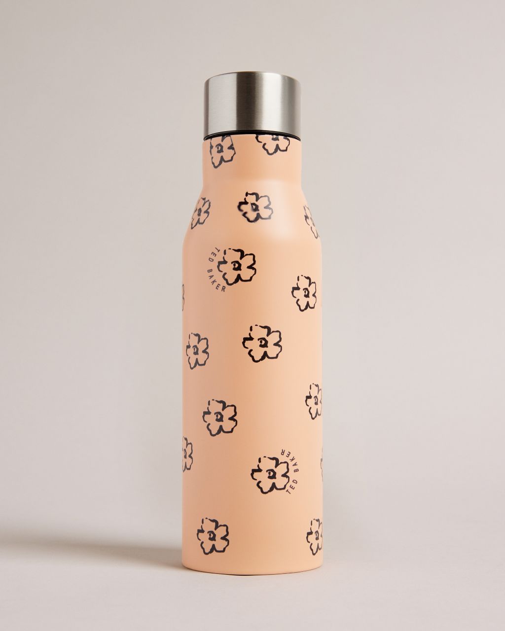 Wasserflasche mit Magnoliendetail