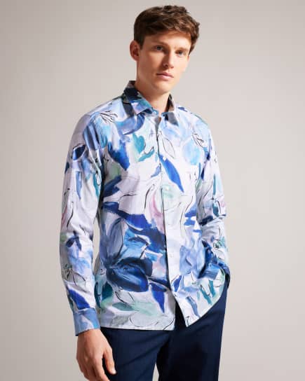 Man in blue print marble effect shirt