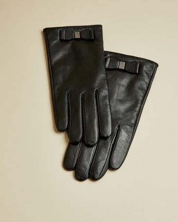 designer gloves womens