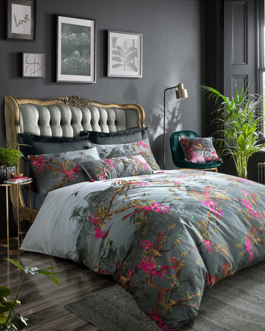 Hibiscus Super King Sized Duvet Cover, What Size Is King Bedding In Uk