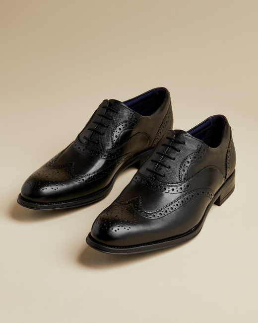 Classic leather brogues - Black | Shoes 