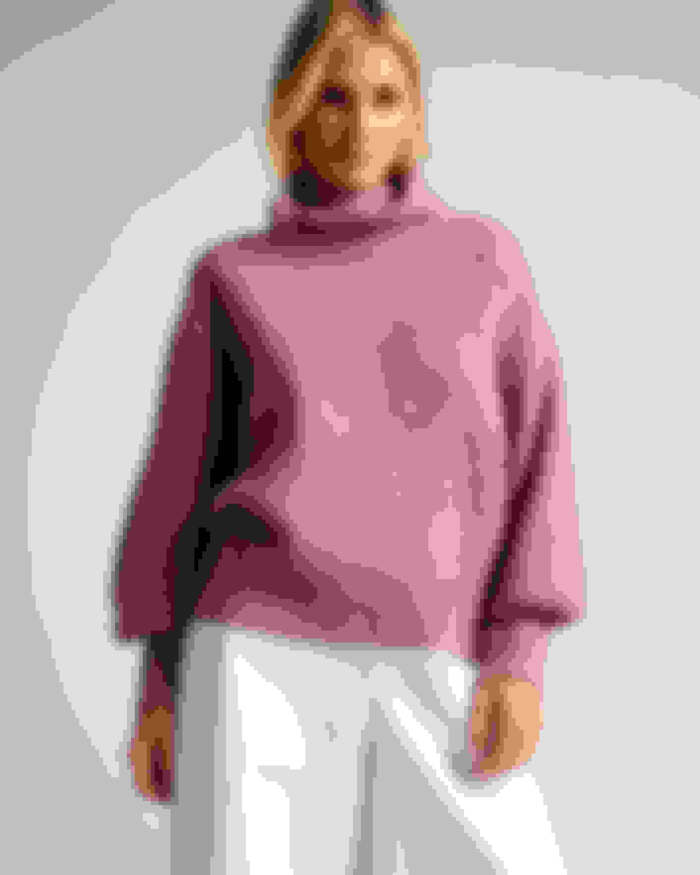 Blasses rosa Pullover mit hohem Kragen Ted Baker