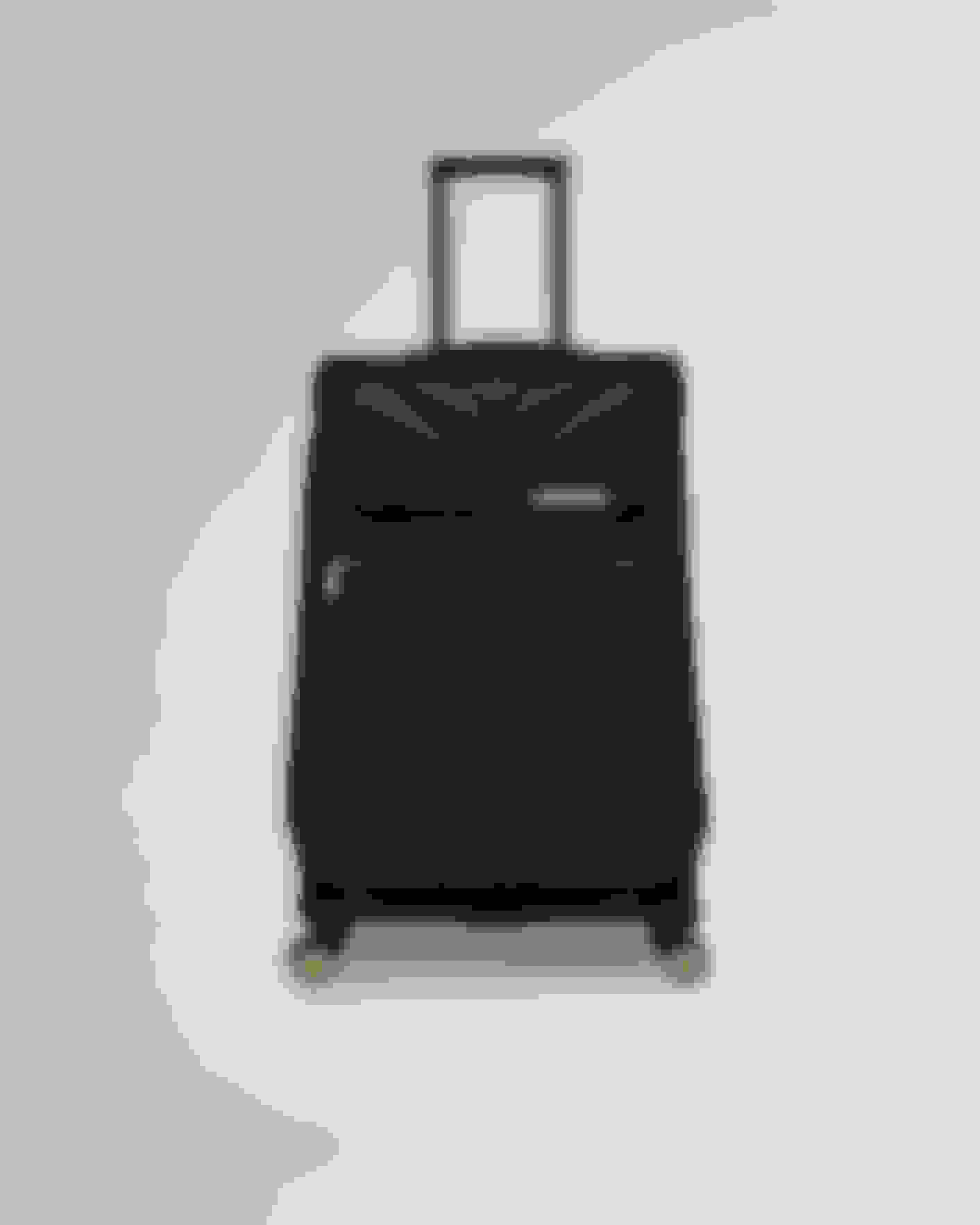Noir Petite valise à roulettes empiècement matelassé 69 x 43 x 32 cm Ted Baker