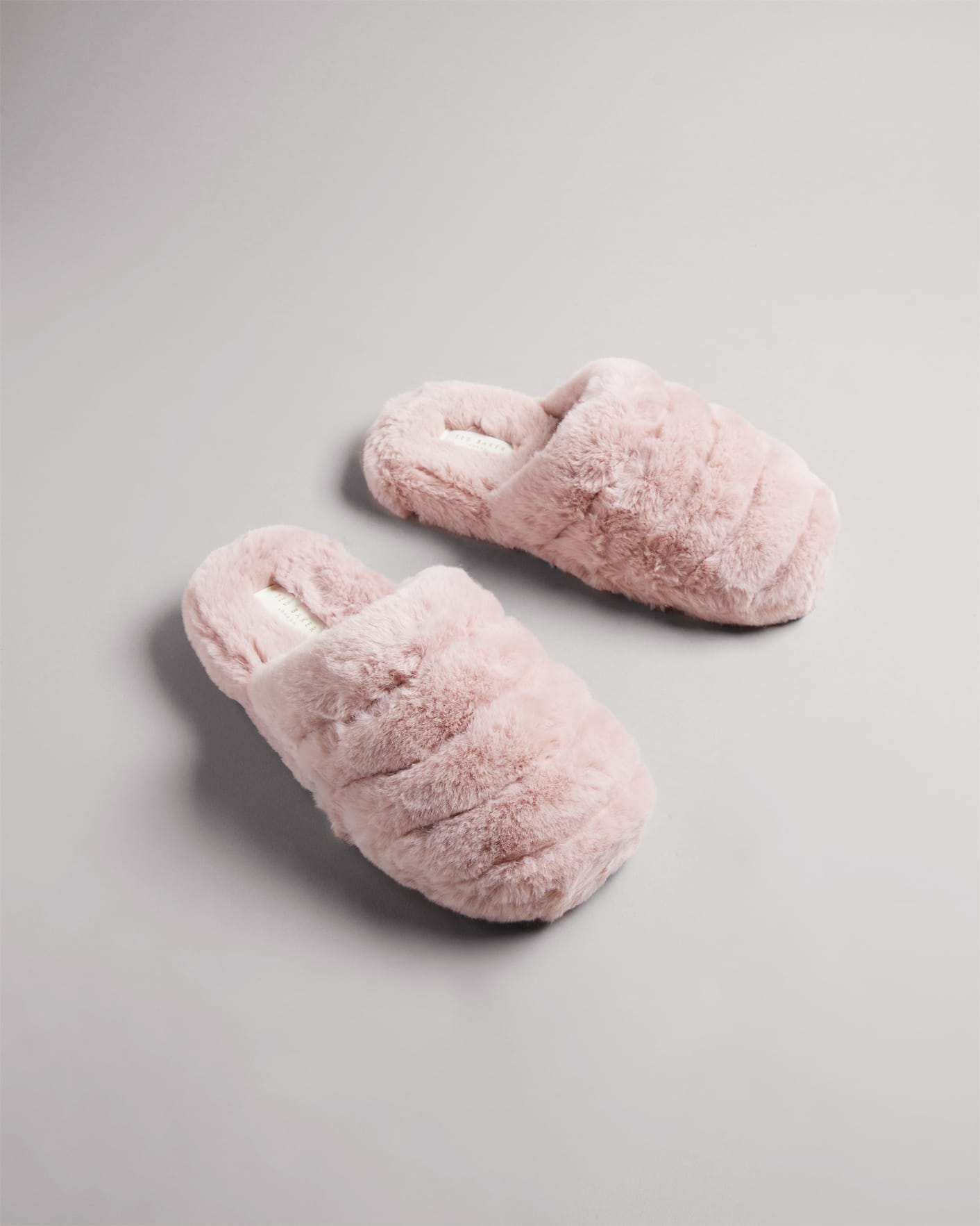 Spil Reskyd Mammoth LOPSEY - DUSKY-PINK | Slippers | Ted Baker US