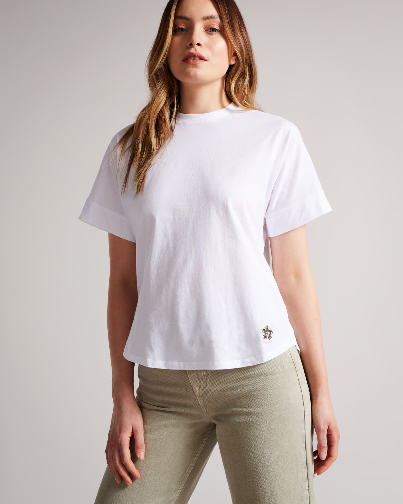 Blanc Tee-shirt oversize magnolia Ted Baker
