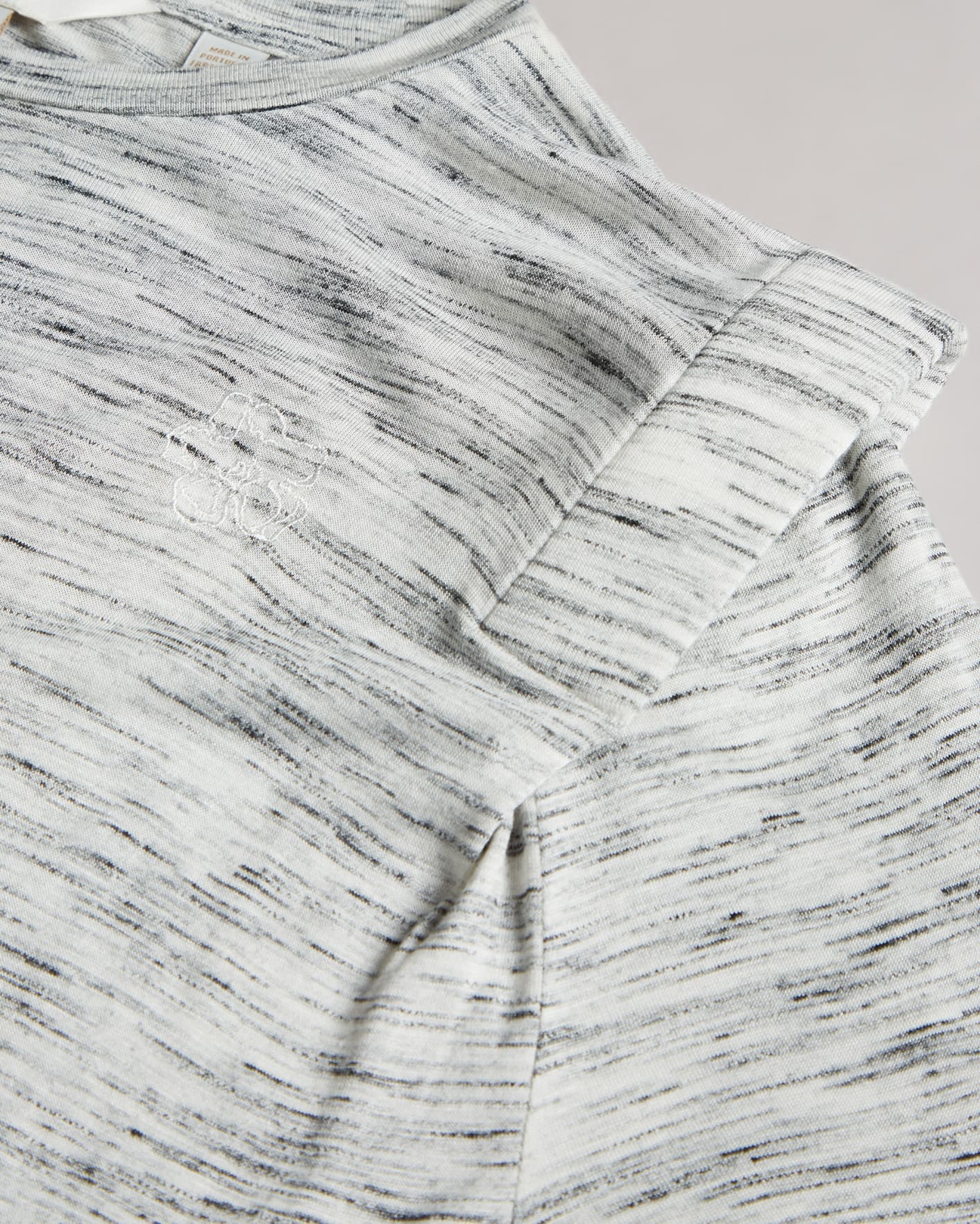 Blanc Robe tee-shirt à épaules structurées Ted Baker