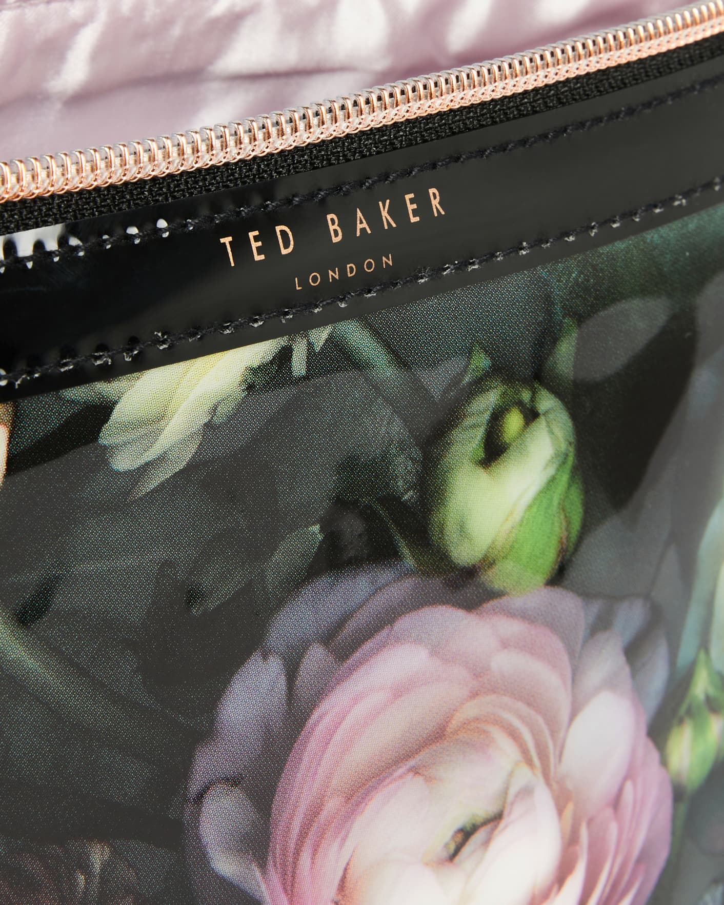 Ted Baker Large Hudson Flora Wash Toiletry Cosmetic Make Up Bag In Mid Grey Black Womens Bags Makeup bags and cosmetic cases 