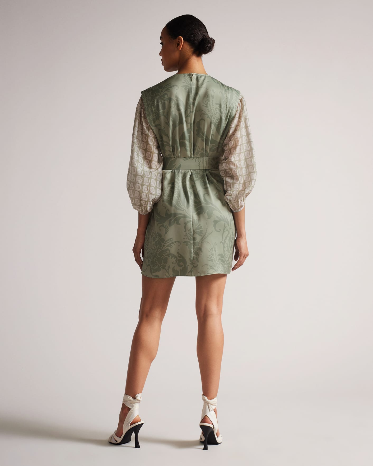 Vert Intermédiaire Robe mini en coton imprimé Baroque Ted Baker