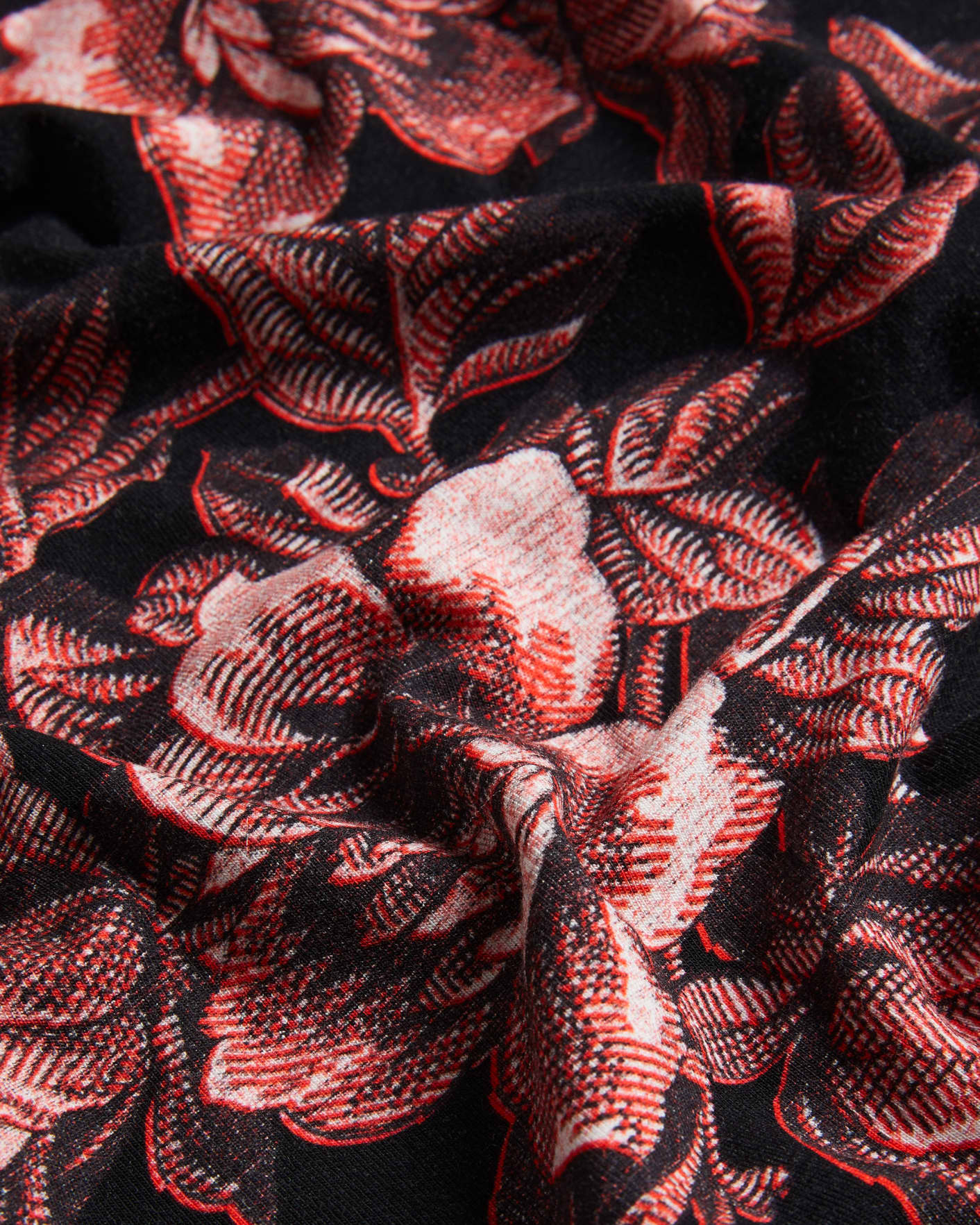 Noir Tee-shirt moulant imprimé Glitched Floral Ted Baker