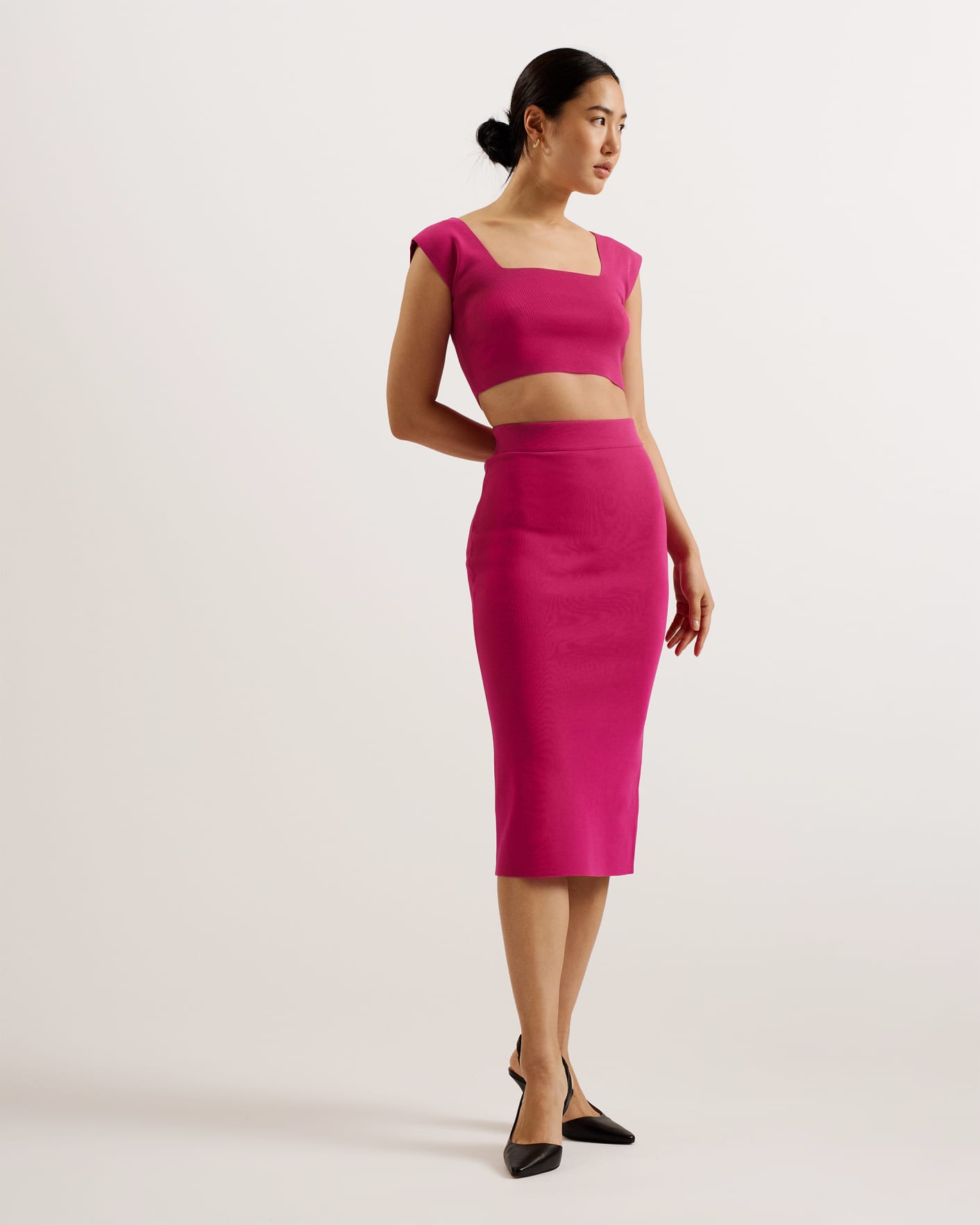 Hannah Ruched Side Slit Midi Skirt – The Purple Door Boutique KY