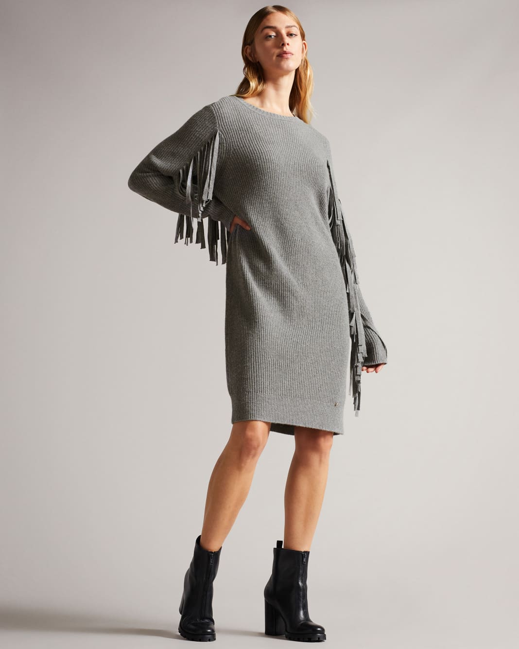 테드 베이커 원피스 Ted Baker Knitted coccoon dress with fringe trim,Medium Grey