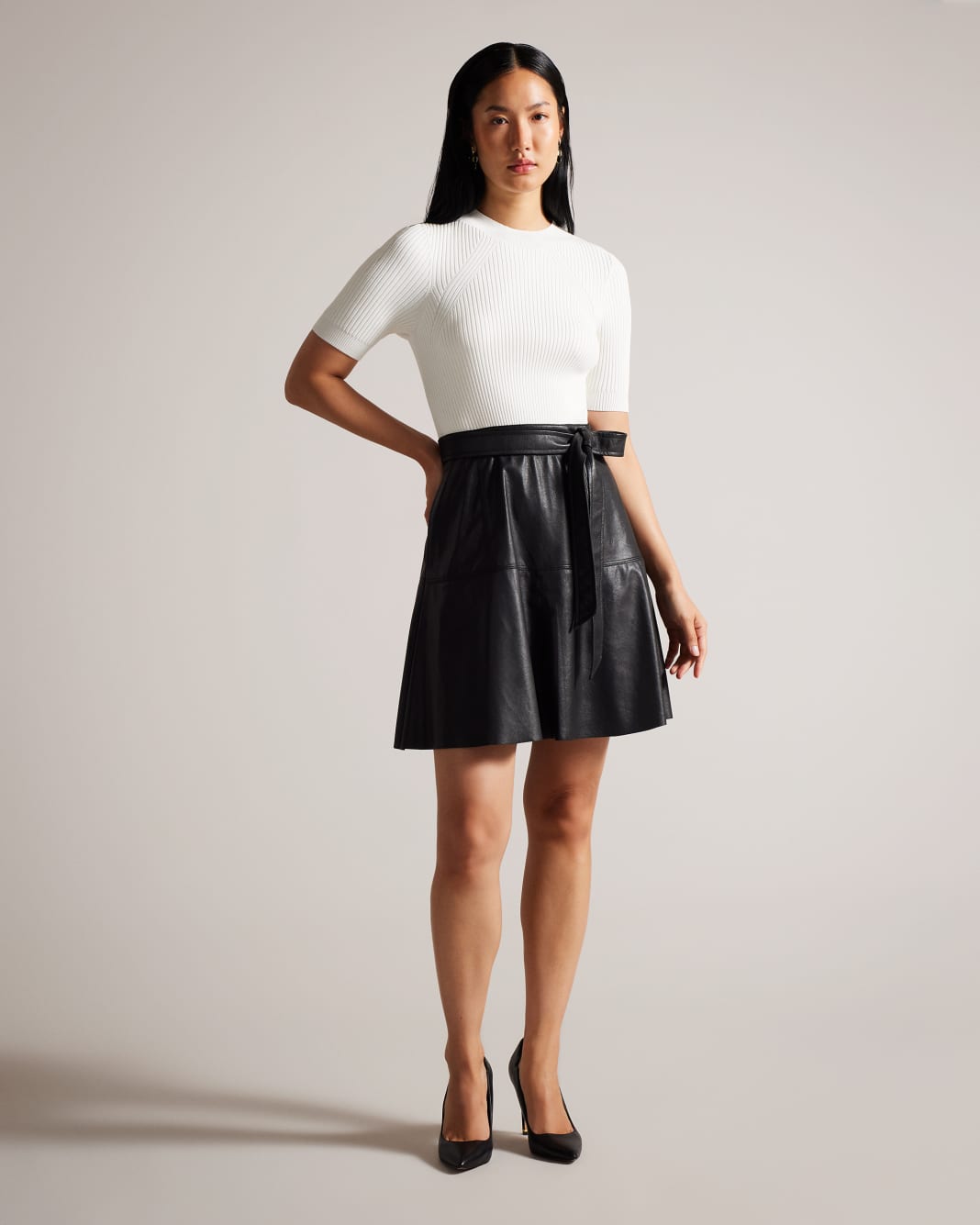 테드베이커 Tedbaker Mockable Dress Faux Leather Skirt